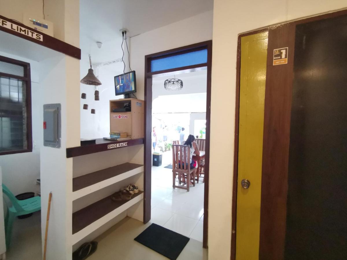 One Hostel - El Nido Exterior photo
